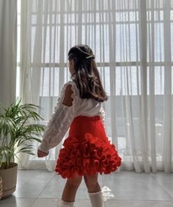 Red skirt